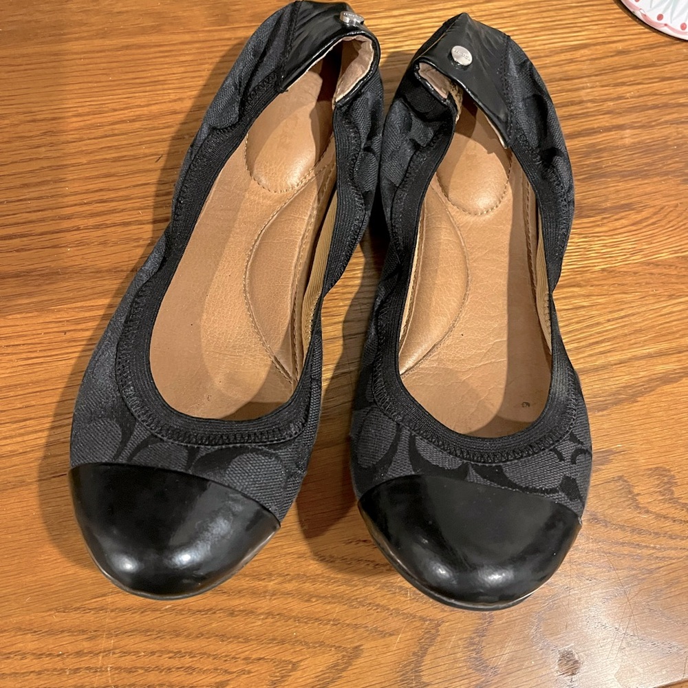 Coach flats size 8.5